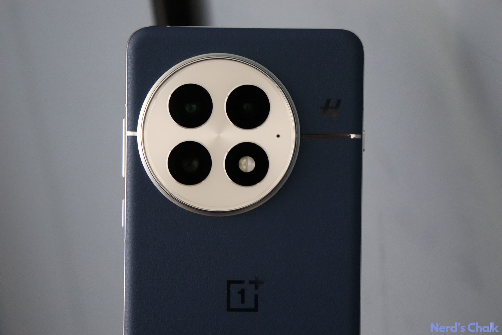 Much-wanted Small-size Flagship Device in OnePlus 13S Coming to India With Snapdragon 8 Elite, 6.32-inch Display, and 6,260mAh Battery